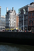 Corner building