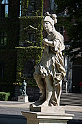 Statue