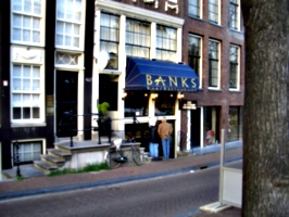 [picture: Banks Restaurant]