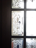 [Picture: Fleur-de-lys window]