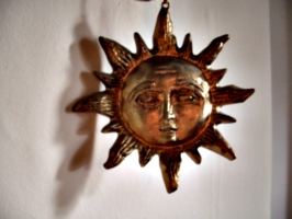 [picture: Decorative Sun Ornament 2]
