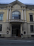 [Picture: Ornate building 2]