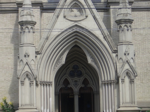 [Picture: St James Cathedral vertical panorama element 15]