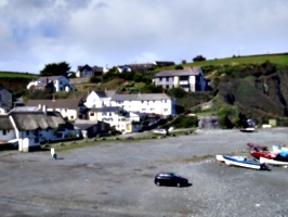 [picture: Porthallow Beach 2]