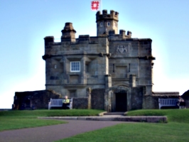 [picture: Pendennis Castle 13: the castle alone]