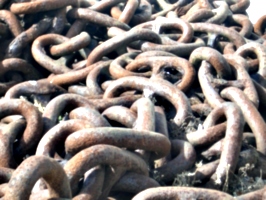 [picture: Anchor chain]
