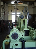 [Picture: Big engine]