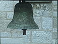 [Picture: Cracked Church bell 2]