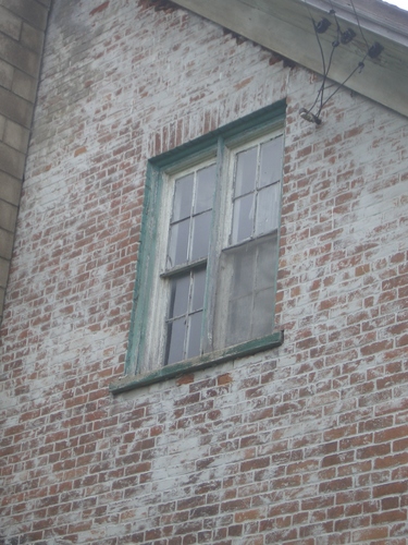 [Picture: One of the better windows]