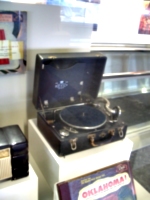 [picture: Bros. 30 record player]