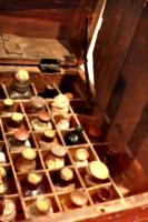 [picture: Surgeon's Chest with Medicine and Post-Mortem Dissection Equipment 2]