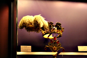 [picture: Crown and scepter]