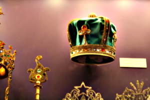[picture: Green Crown]