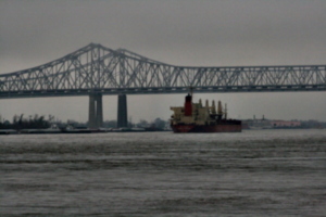 [picture: Ship approaching Bridge 4]