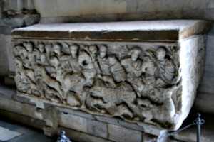 [picture: fourth century sarcophagus 1]