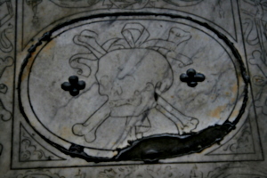 [picture: Dom is Dead 2: Skull and crossbones]