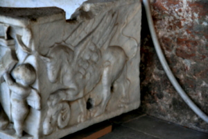 [picture: putti at play 7: gryphon]