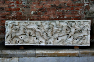 [picture: A Roman child's last resting-place 2]