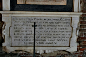 [picture: Inscription bearing the date 757]