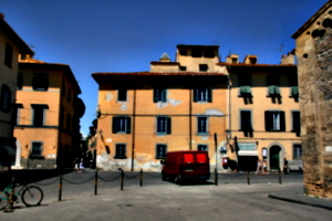 [picture: Pisa open space]