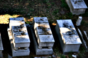 [picture: Jewish Cemetary 24: Tombs with Feet]
