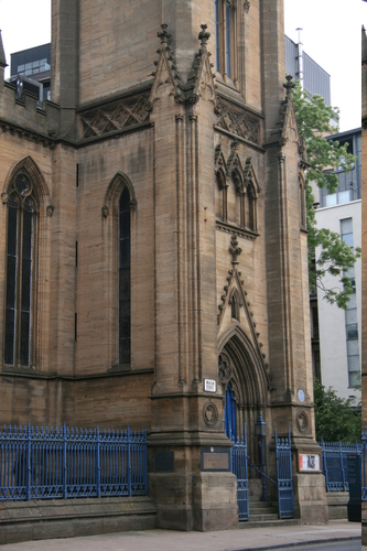 [Picture: Ramshorn Kirk 3]