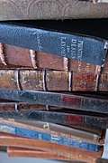 [Picture: Pile of old books N]