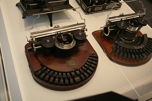 [Picture: Hammond 1 (1881) 1]