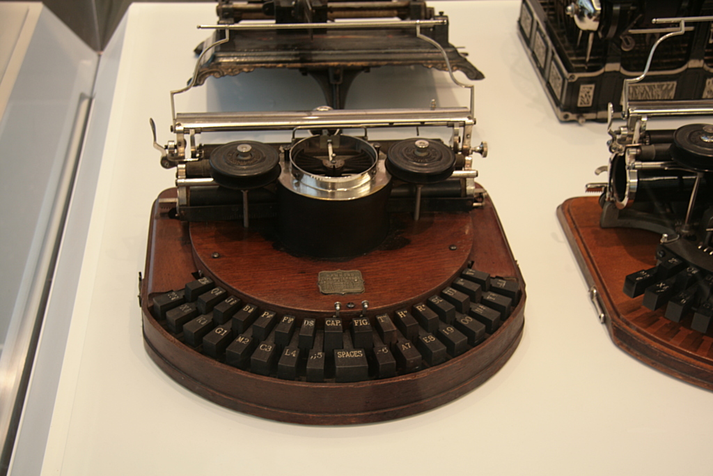 [Picture: Hammond 1 (1881) 7: overview]