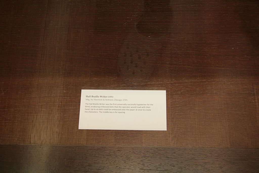 [Picture: Hall Braille Writer (1891) 2: caption]