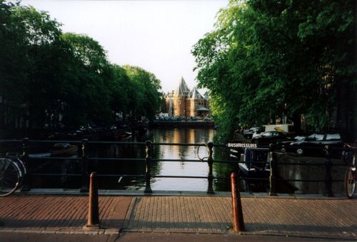 [Picture: canalbridge-bushuissluis]