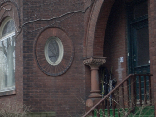 [Picture: Sussex Street Window]