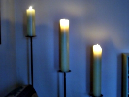 [picture: Burning candles 2]