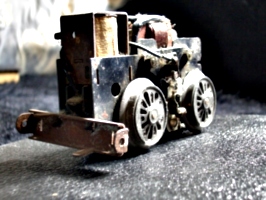 [picture: Motor for model railway engine 3]