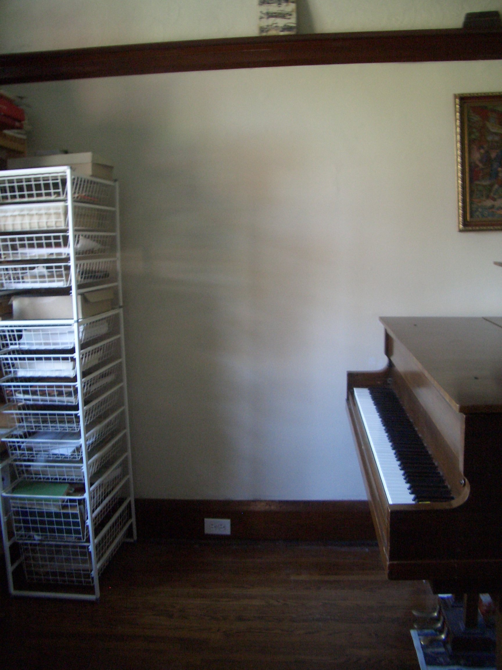 [Picture: Invisible Pianist]