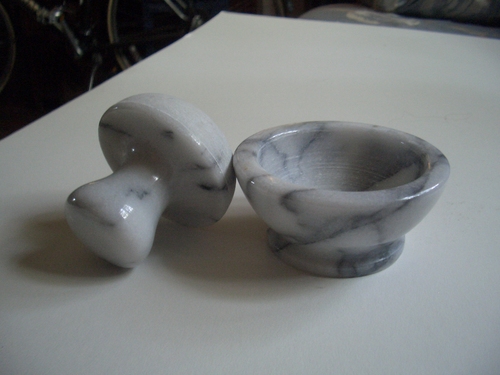 [Picture: White Marble Pestle and Mortar 3]