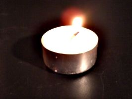[picture: Tea Candle 4]