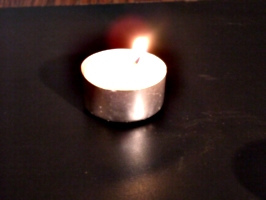 [picture: Tea Candle 5]
