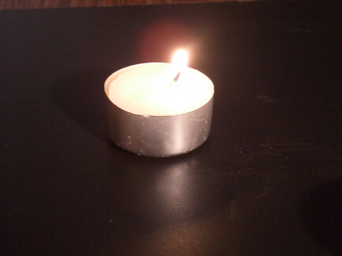 [Picture: Tea Candle 5]