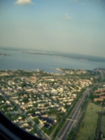[picture: Approaching New York City By Air 6]