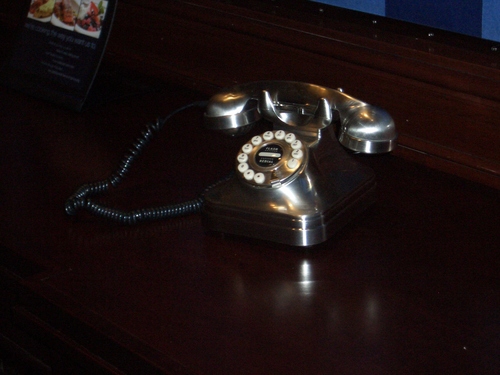 [Picture: Old-fashioned telephone]