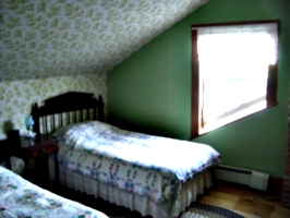 [picture: Green Bedroom]