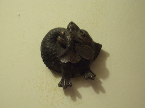 [Picture: Decorative gargoyle]