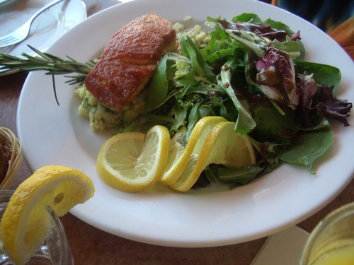 [Picture: Salmon with Salad 2]