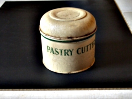 [picture: Pastry Cutters 3]