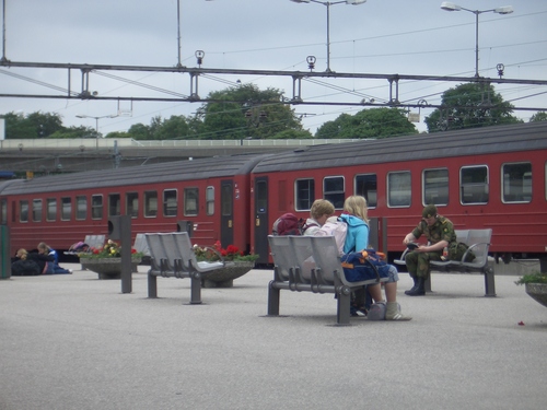 [Picture: Train at the platform]