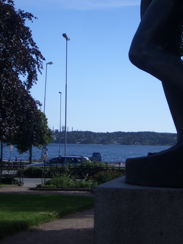 [Picture: Water seen from statue]