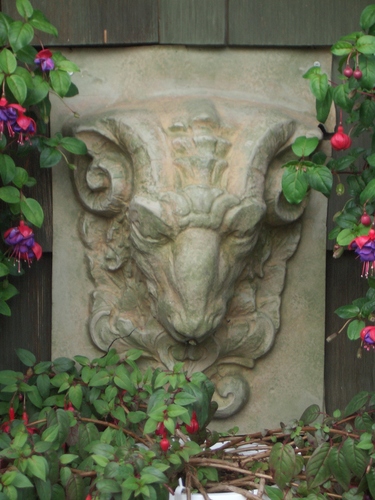 [Picture: Stone goat head 2]