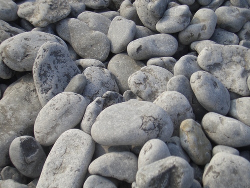 [Picture: Pebbles 2]