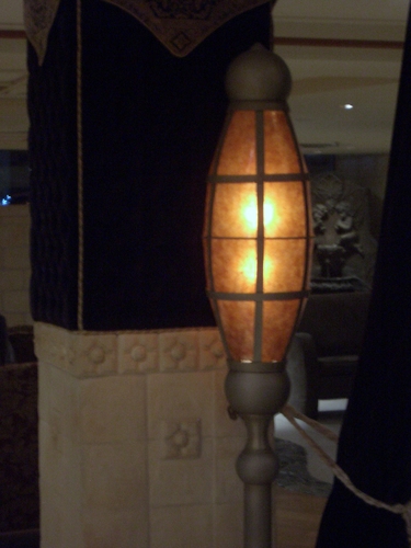 [Picture: Orange lamp 2]